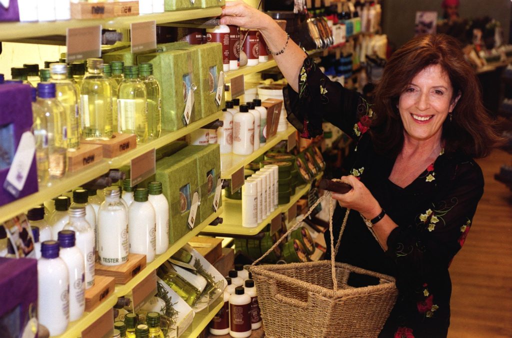 Anita Roddick: la vente de The Body Shop, la fin d’un modèle ? - Ep 2